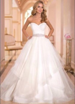 Wedding Dress M_1391