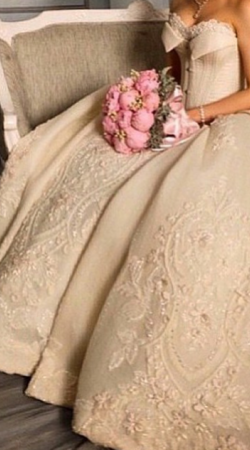 Wedding Dress M_1905