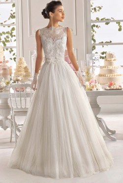 Wedding Dress M_2135