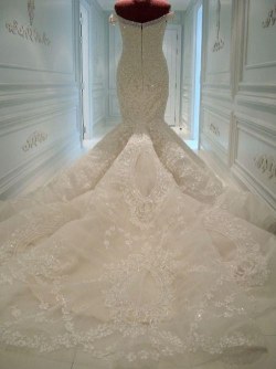 Wedding Dress M_548