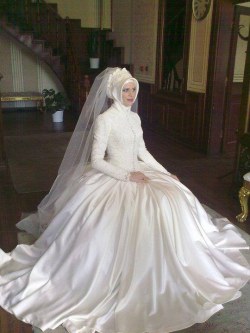 Wedding Dress M_672