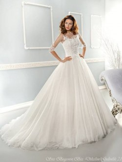 Wedding Dress M_688