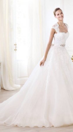 Wedding Dress M_907