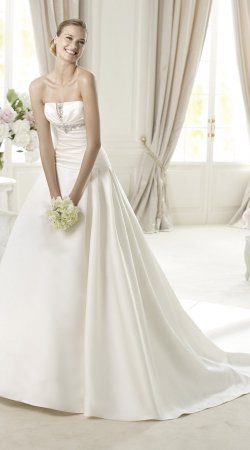 Wedding Dress M_947