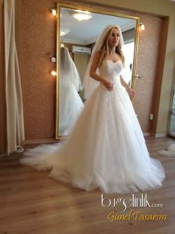Wedding Dress M_1177