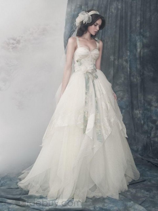 Ball Gown and Sweetheart Wedding Dress M-213