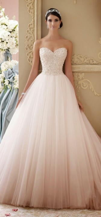 A-Line and Strapless Sweetheart Wedding Dress M-1335