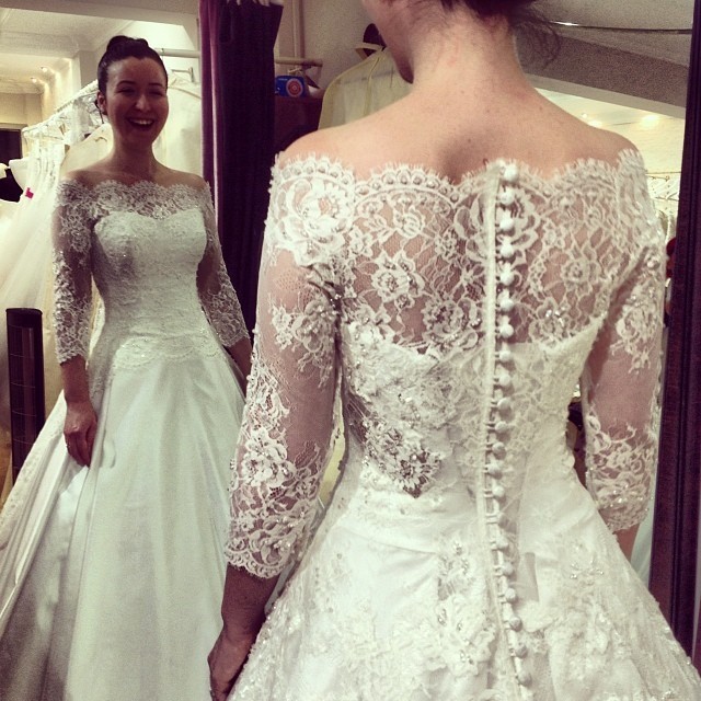 A-Line, Sleeves, Lace and Backless, Lace Back, V Back, Back Details Wedding Dress M-1374
