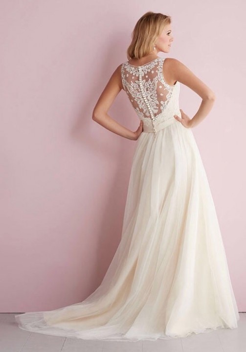 A-Line, Sweetheart and Backless, Lace Back, V Back, Back Details Wedding Dress M-1494