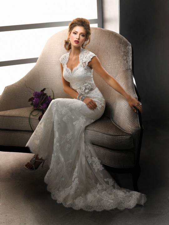 Sheath and Sweetheart Wedding Dress M-1497
