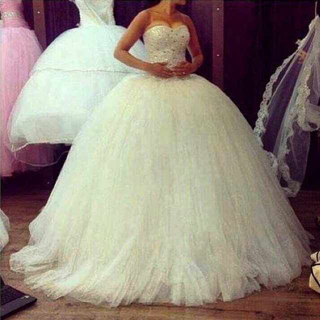Ball Gown, Strapless Sweetheart and Fluffy Wedding Dress M-1533