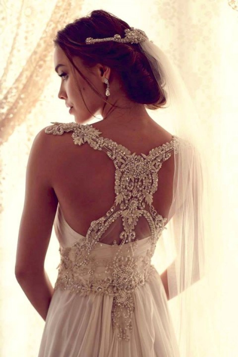 Sheath, Veil and Backless, Lace Back, V Back, Back Details Wedding Dress M-1613