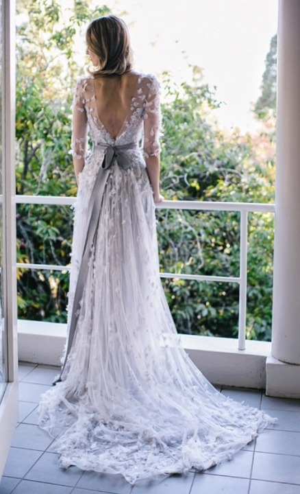 Sheath and Backless, Lace Back, V Back, Back Details Wedding Dress M-1900