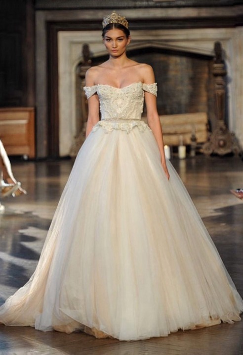 A-Line and Low Shoulder Wedding Dress M-1964