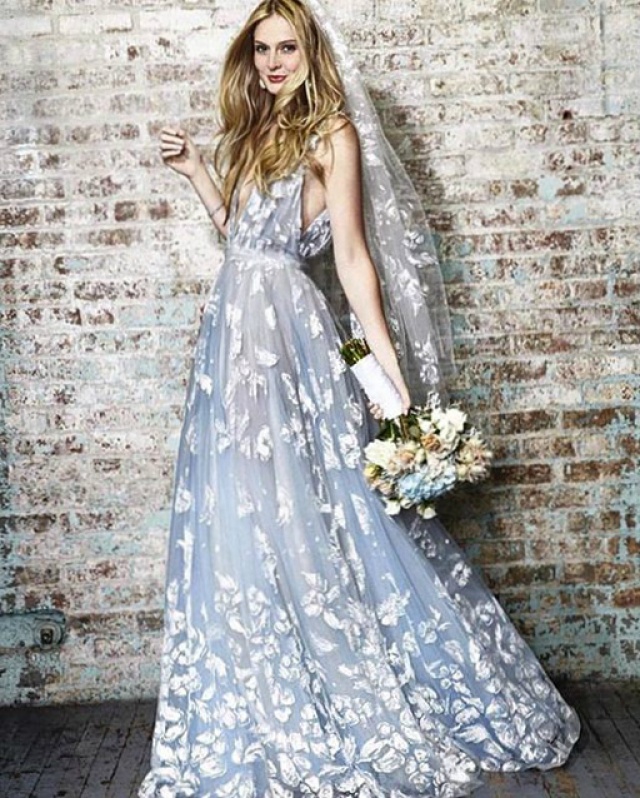 Veil and 2016 Wedding Dress M-2002