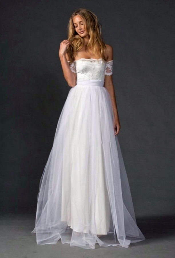 Low Shoulder Wedding Dress M-2032