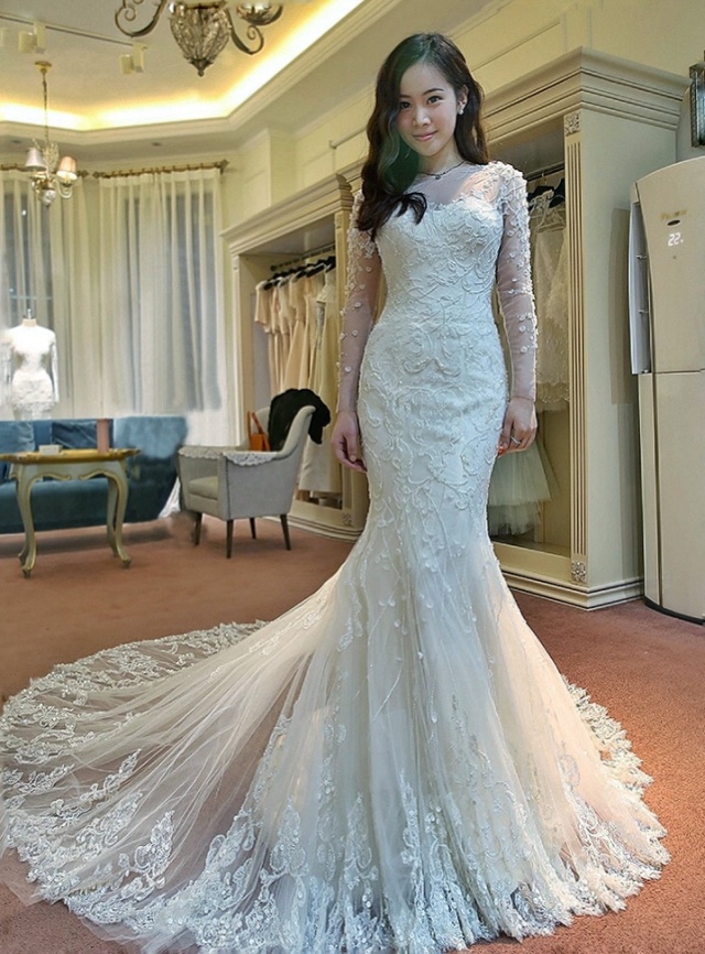 Sleeves and Lace Wedding Dress M-2194