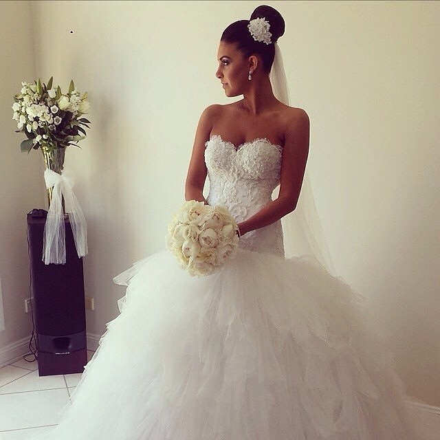 Ball Gown, Strapless Sweetheart and Fluffy Wedding Dress M-1096