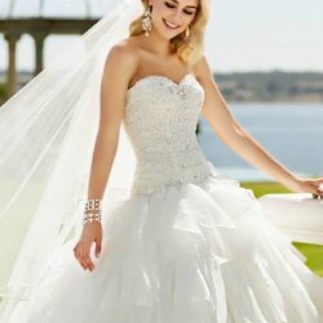 Ball Gown and Strapless Sweetheart Wedding Dress M-1150