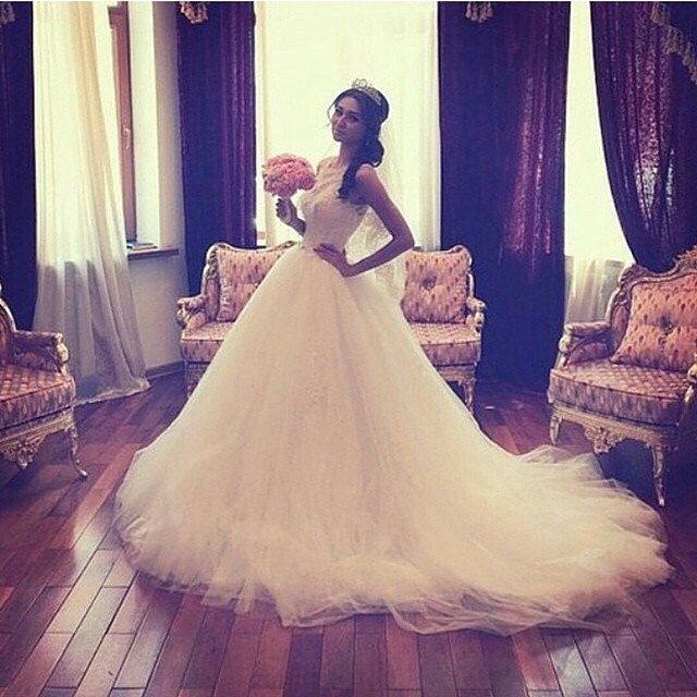 Ball Gown, Illusion - Sheer and Fluffy Wedding Dress M-1172