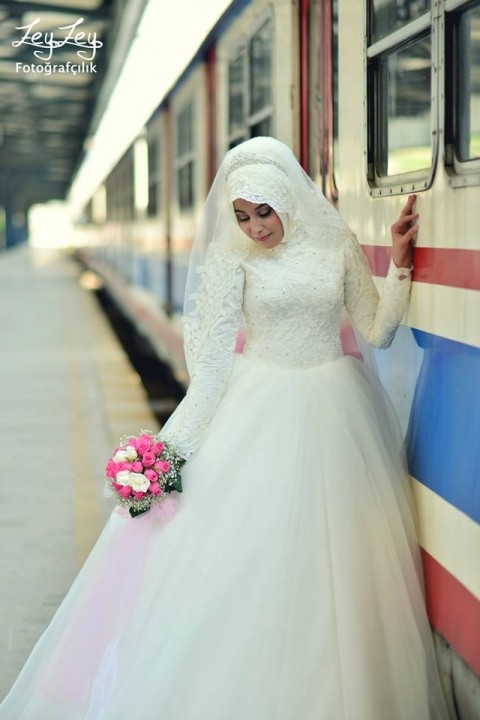 Ball Gown, Sleeves and Hijab Wedding Dress M-409