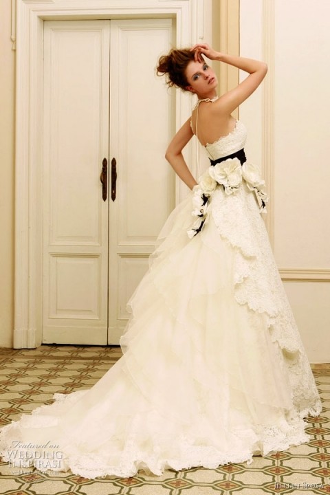 A-Line, Strapless Straight and Backless, Lace Back, V Back, Back Details Wedding Dress M-431