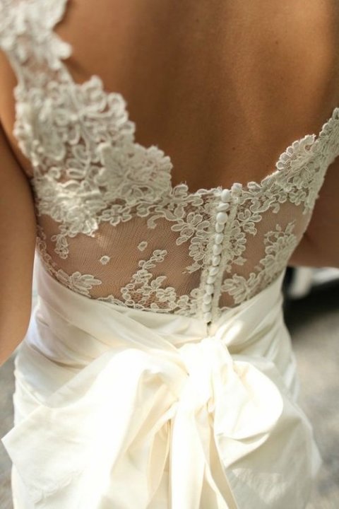 Backless, Lace Back, V Back, Back Details Wedding Dress M-488