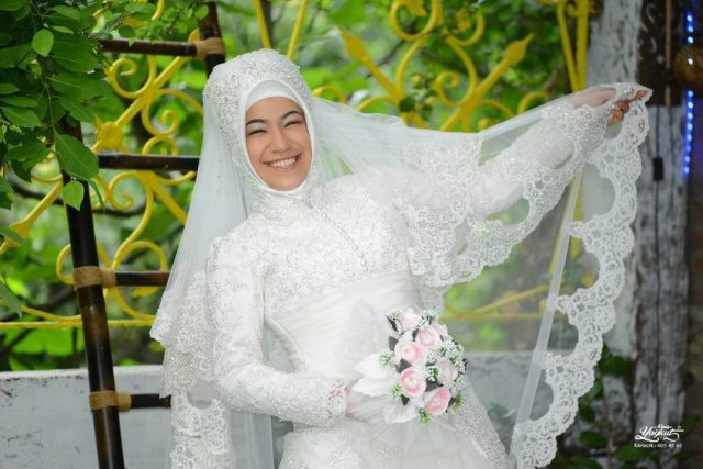 Sleeves and Hijab Wedding Dress M-608