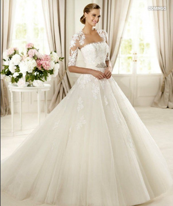 A-Line and Strapless Straight Wedding Dress M-671