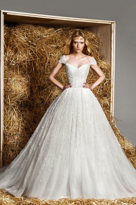 A-Line, Strapless Sweetheart, Fluffy and Lace Wedding Dress M-1114