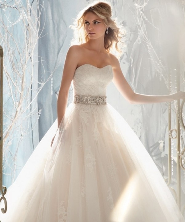 Strapless Sweetheart and Ball Gown Wedding Dress M-1566