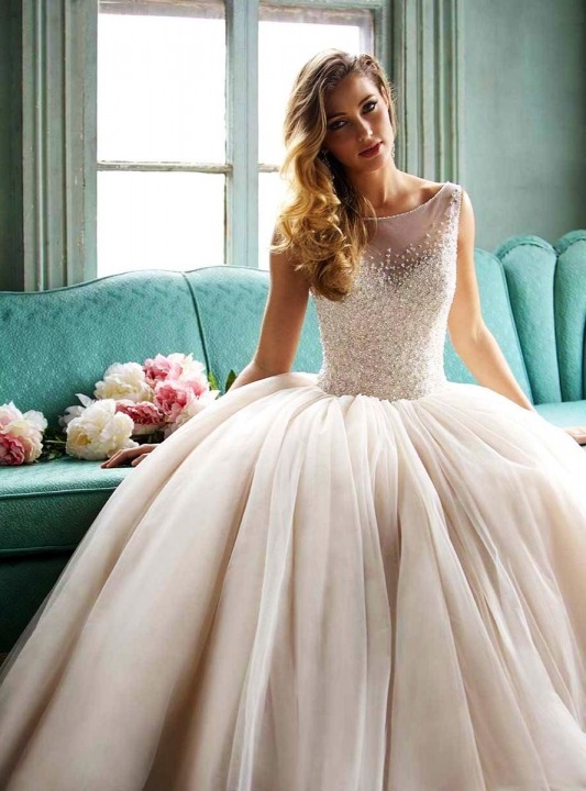 Ball Gown, Fluffy, Illusion - Sheer, Pearls - Crystal Stones on and Tulle Wedding Dress M-1777