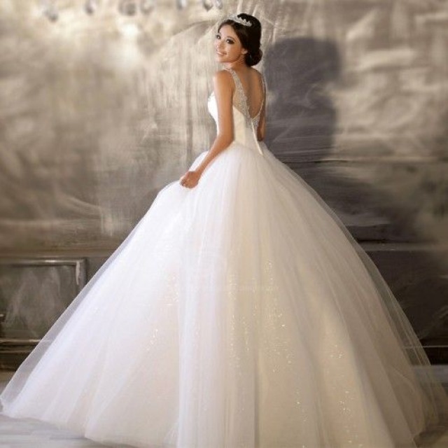 Ball Gown and Sweetheart Wedding Dress M-1805