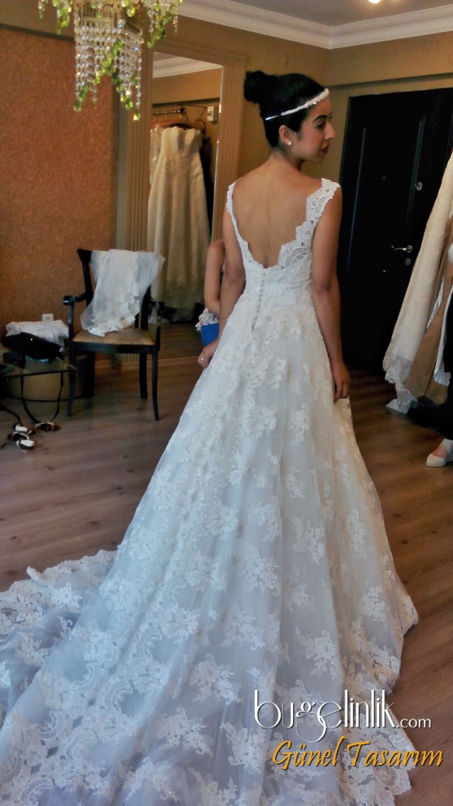 Wedding Dress B_542