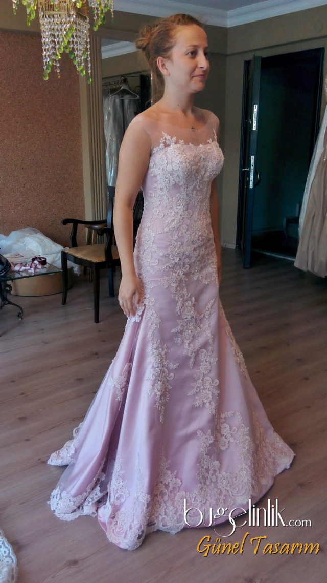 Wedding Dress B_550