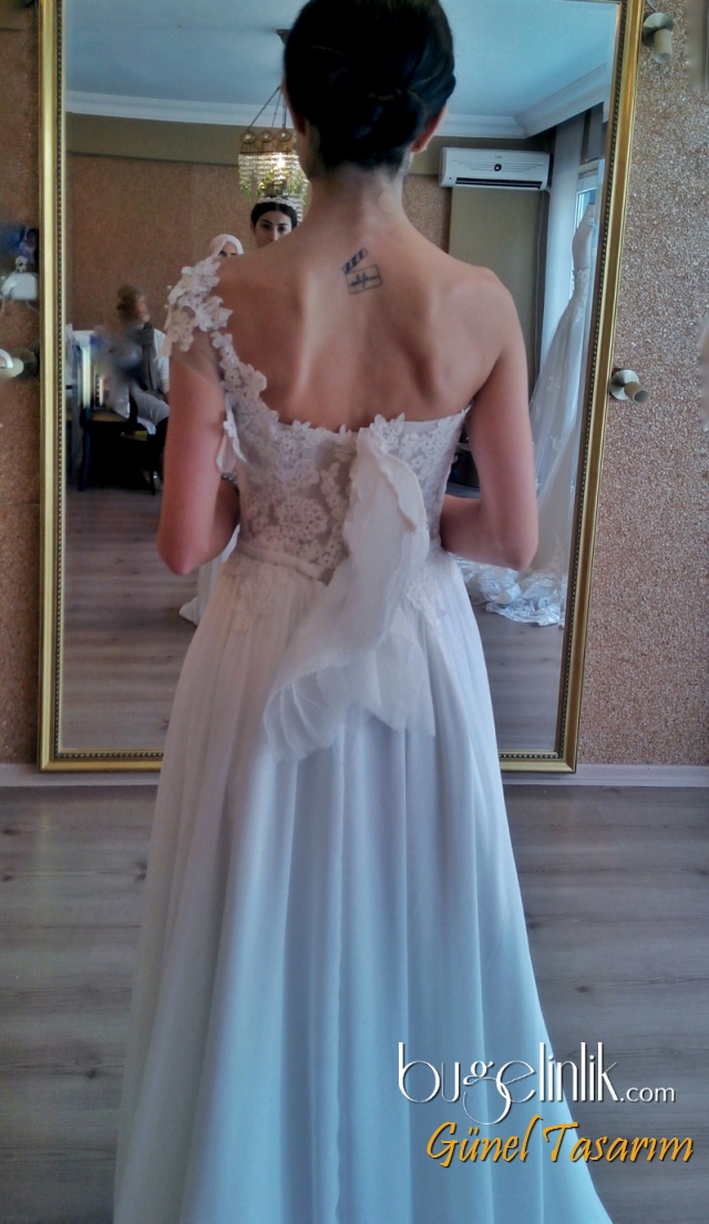 Wedding Dress B_556