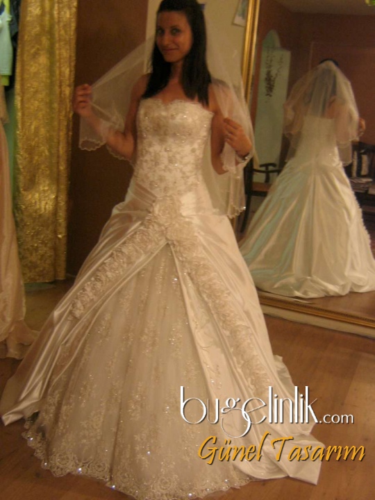 Wedding Dress B_100