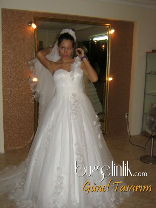 Wedding Dress B_102