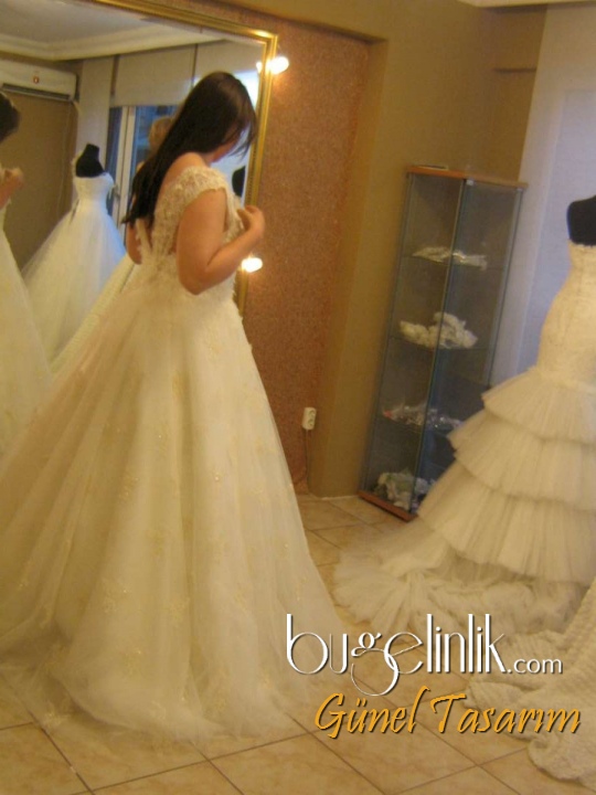 Wedding Dress B_130