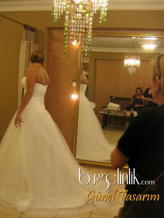Wedding Dress B_140
