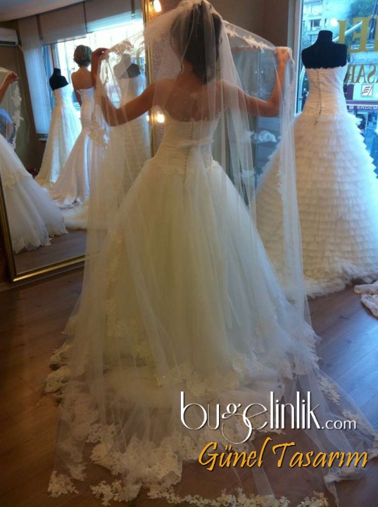 Wedding Dress B_223