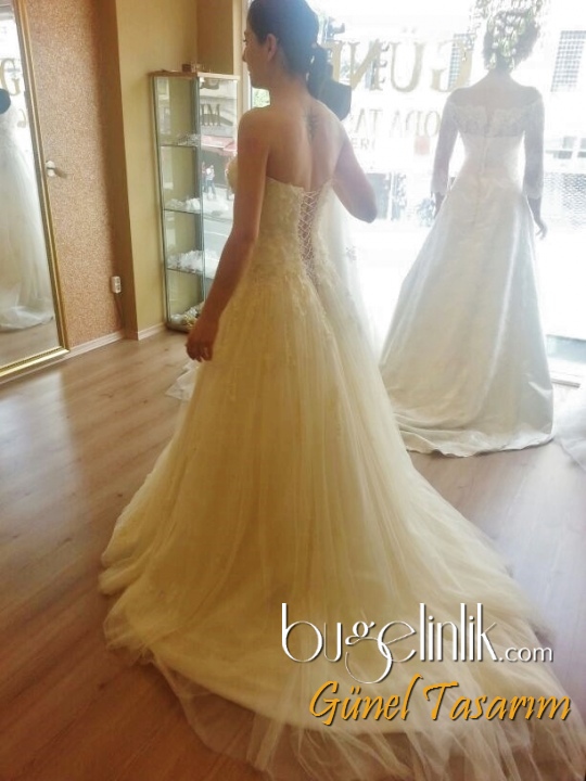 Wedding Dress B_305