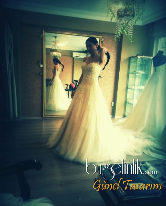 Wedding Dress B_307