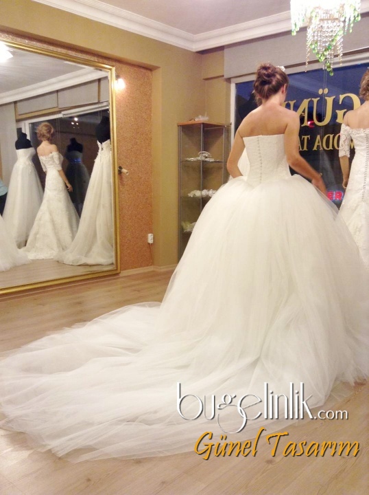 Wedding Dress B_332