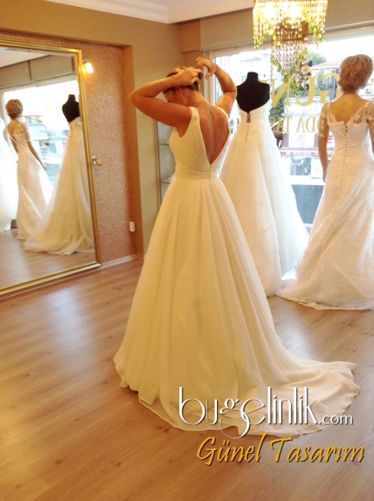 Wedding Dress B_351