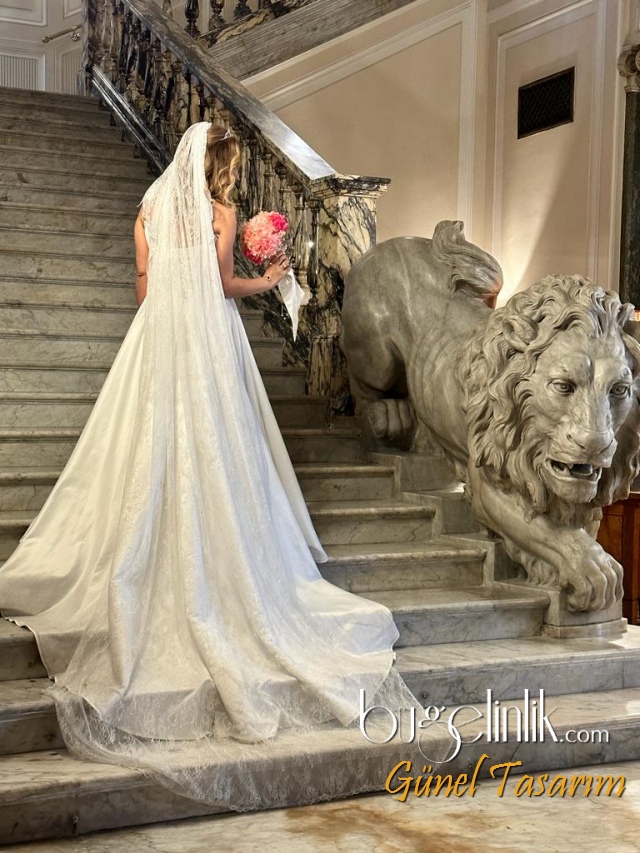Wedding Dress B_562